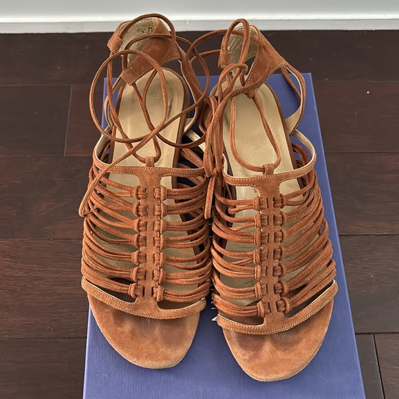 Stuart Weitzman Knot Again Brown Suede Sandals 8.5 - Picture 2 of 5